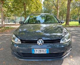 VW Golf 7 1.6 TDI 110 cv BMT VARIANT Euro 6 2015