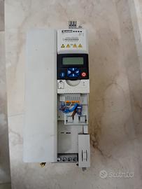 inverter trifase