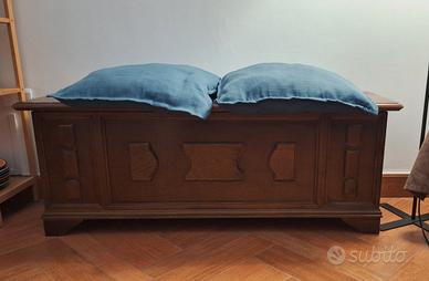 cassapanca in legno massello