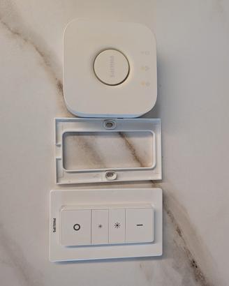 Philips Hue: Bridge + 3 Lampadine GU10 + Switch