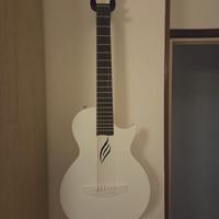 Chitarra acustica Enya 