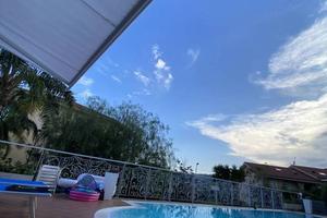 Villa di 460 m² con più di 5 locali e box auto dop