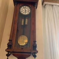 Orologio a pendolo antico