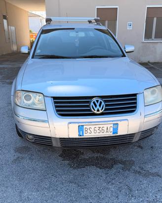 Volkswagen Passat 1.9 TDI/130 CV cat Var. H.line