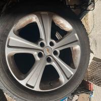 4 cerchi con gomme per Chevrolet Captiva