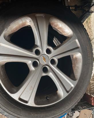 4 cerchi con gomme per Chevrolet Captiva