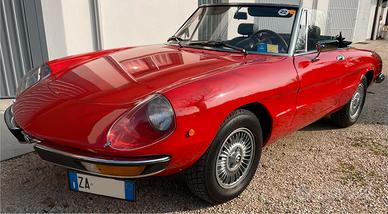 Alfa Romeo duetto Spider 2000