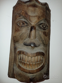 Maschera in legno massiccio rettangolare