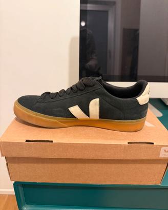 Sneakers uomo VEJA taglia 43 in Nabuk nero