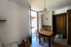 Appartamento ammobiliato con giardinetto