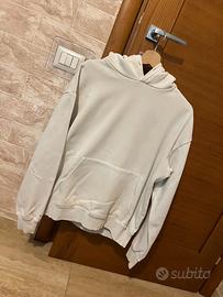 Felpa bianca con cappuccio zara