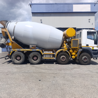 Betoniera SIME su autocarro IVECO TRAKKER 440