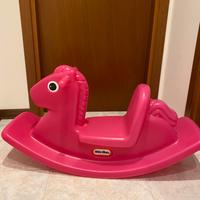 Dondolo little tikes usato solo in casa