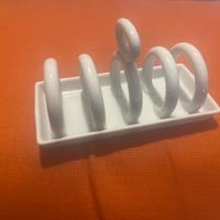 Portatoast in porcellana