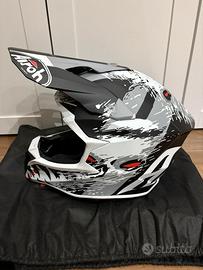 Casco Airoh
