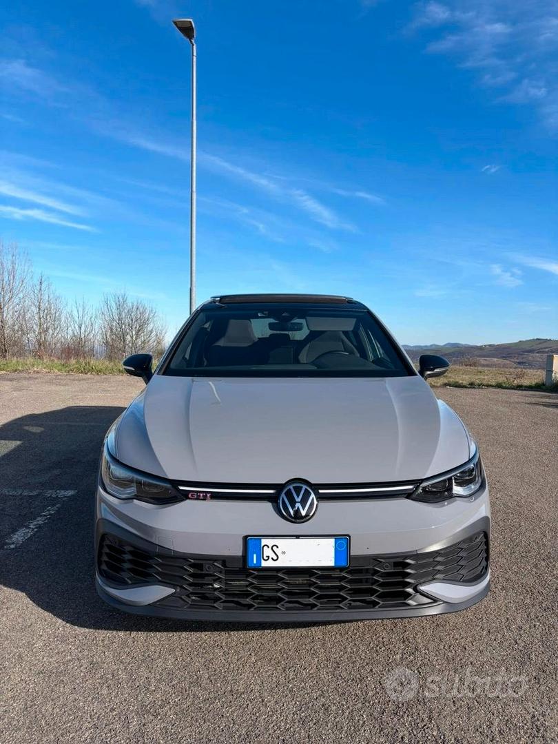 Volkswagen Golf 8ª serie