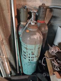 contenitori ferro anidride carbonica