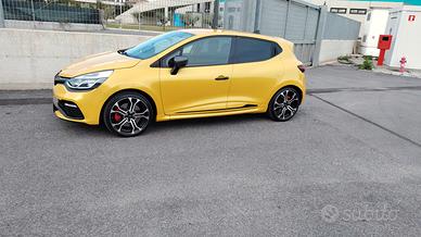 clio rs 4