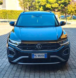 VOLKSWAGEN T ROC 1.5 TSI ACT DSG R-Line 40.000km