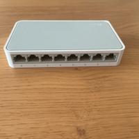 TP-LINK TL-SF1008D SWITCH 8 PORTE PLUG&PLAY
