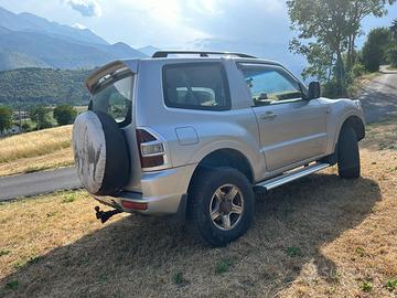 Pajero V60