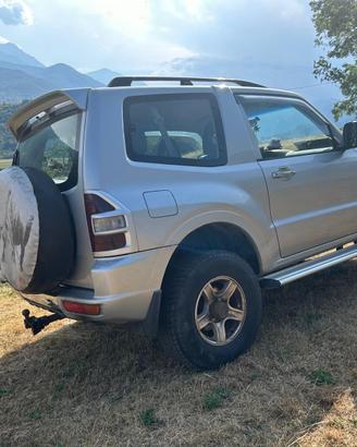 Pajero V60