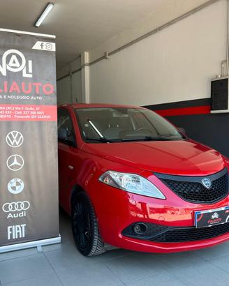 Lancia Ypsilon 1.2 69 CV 5 porte GPL Ecochic Gold