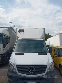 Mercedes sprinter 2018 euro 6 ad blue