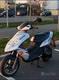Scooter Benelli K2 100cc