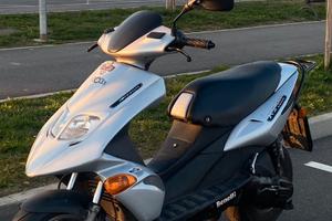 Scooter Benelli K2 100cc