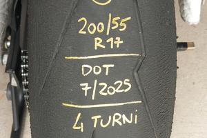 Pirelli Supercorsa V2 SC1