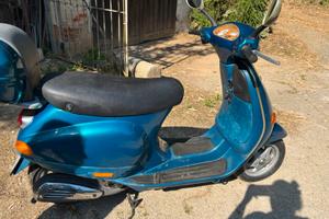 Vespa  50 et2 in buone condizioni