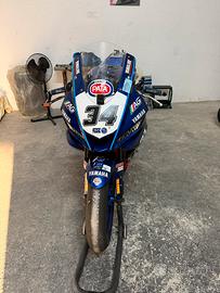 Yamaha r3