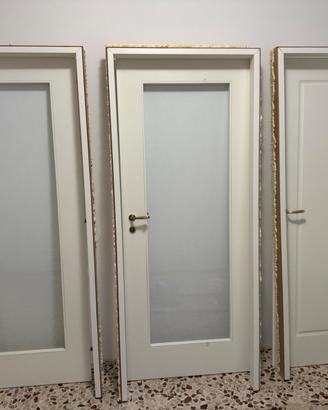 N.6 Porte da interno in legno bianco