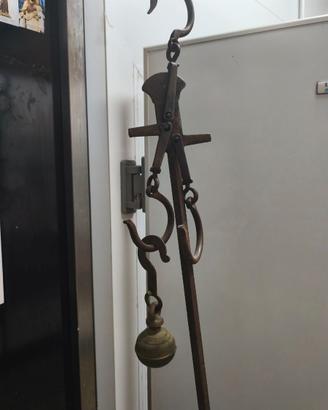 Stadera antica (bilancia a braccio disuguale)