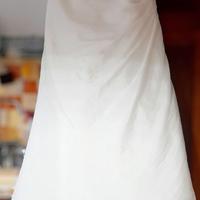 Abito da sposa con stola abbinata