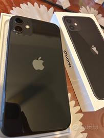 iPhone 11 128 gb nero + vetri schermo + cover