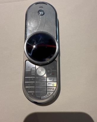 Motorola Aura R1