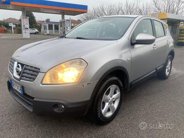 Nissan Qashqai 2.0 dCi DPF 4WD Tekna