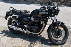 Triumph Bonneville t100