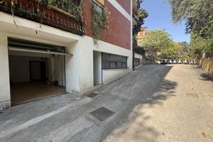 Box / Garage di 110 m² a Roma