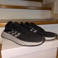Adidas deerupt runner bianco e nero