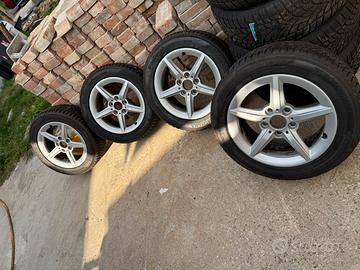 Bmw serie 1 gomme cerchi
