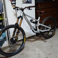 Canyon Torque Al7 taglia 