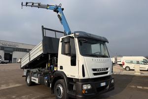 Iveco Eurocargo 120e22 ribaltabile e gru del 2023
