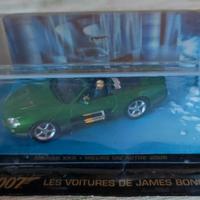 Modellino Auto 007 Jaguar XKR 1:43