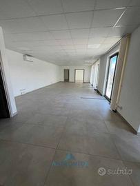 Immobile di 135 m² a Frattamaggiore