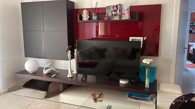 Parete soggiorno attrezzata