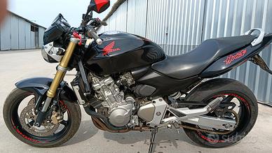 Hornet 600