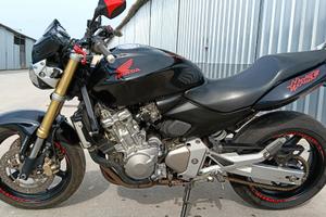 Hornet 600